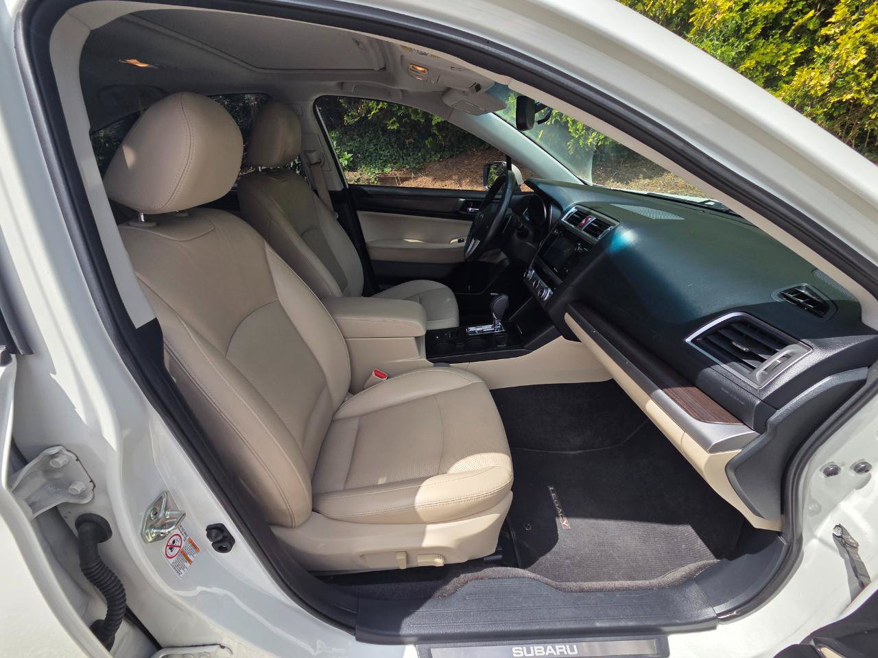 Used 2015 Subaru Legacy 2.5i Limited AWD/4WD image 15