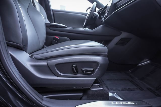 Certified 2024 Lexus RZ 300e Premium w/ Accessory Package (Z1) FWD image 21