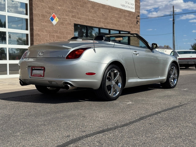 Used 2004 Lexus SC 430 Convertible image 5