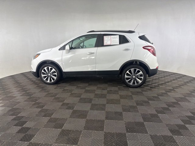 Used 2022 Buick Encore Preferred w/ Safety Package II image 4