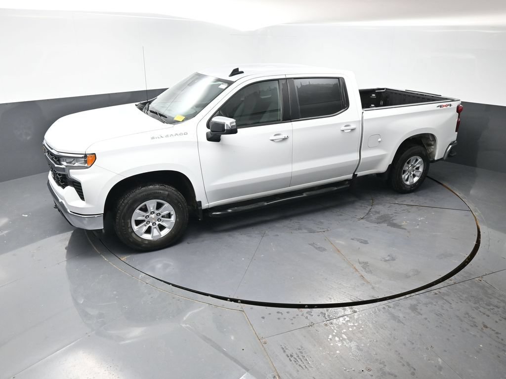 Used 2025 Chevrolet Silverado 1500 LT w/ Work Truck Package AWD/4WD image 19