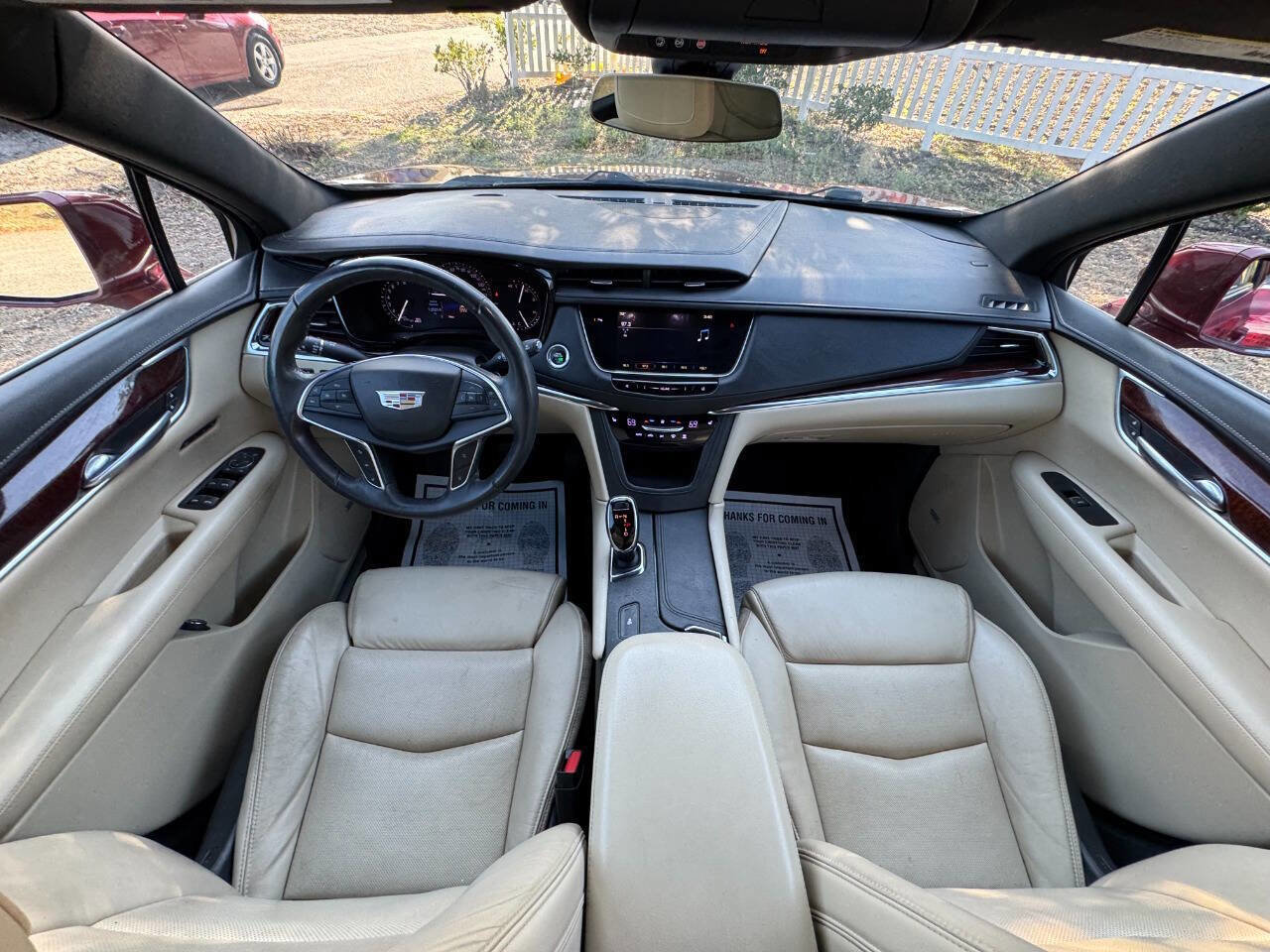 Used 2017 Cadillac XT5 Luxury w/ Driver Awareness Package image 15