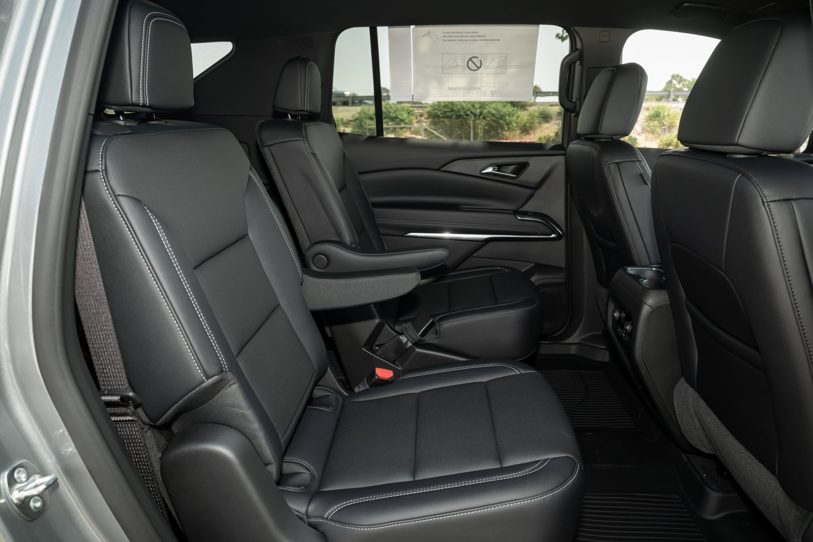 New 2026 Chevrolet Traverse LT w/ Driver Confidence Package image 36