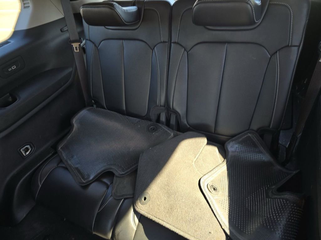 Used 2021 Jeep Grand Cherokee L Limited image 13