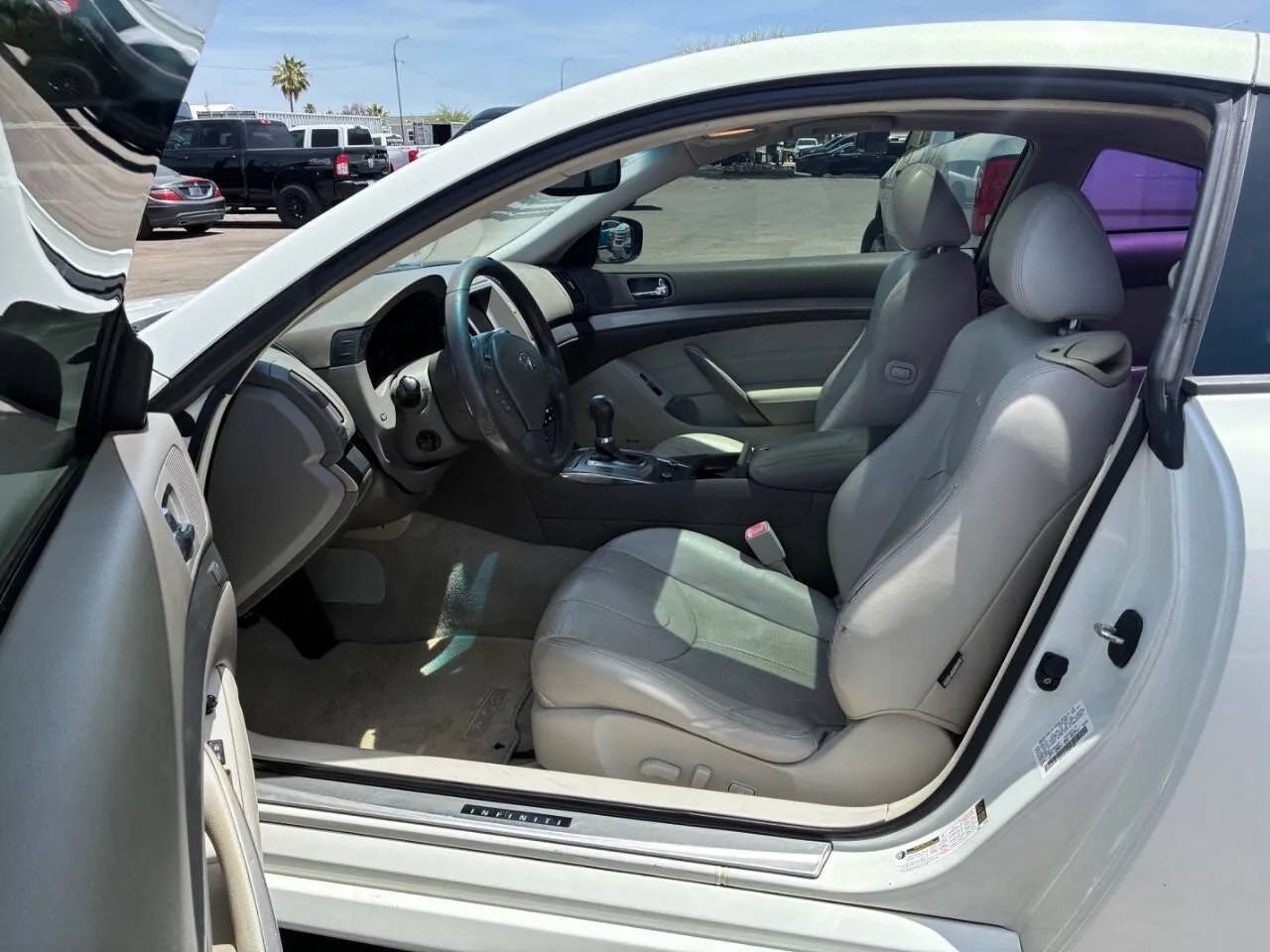 Used 2012 INFINITI G37 Journey w/ Premium Pkg RWD image 15