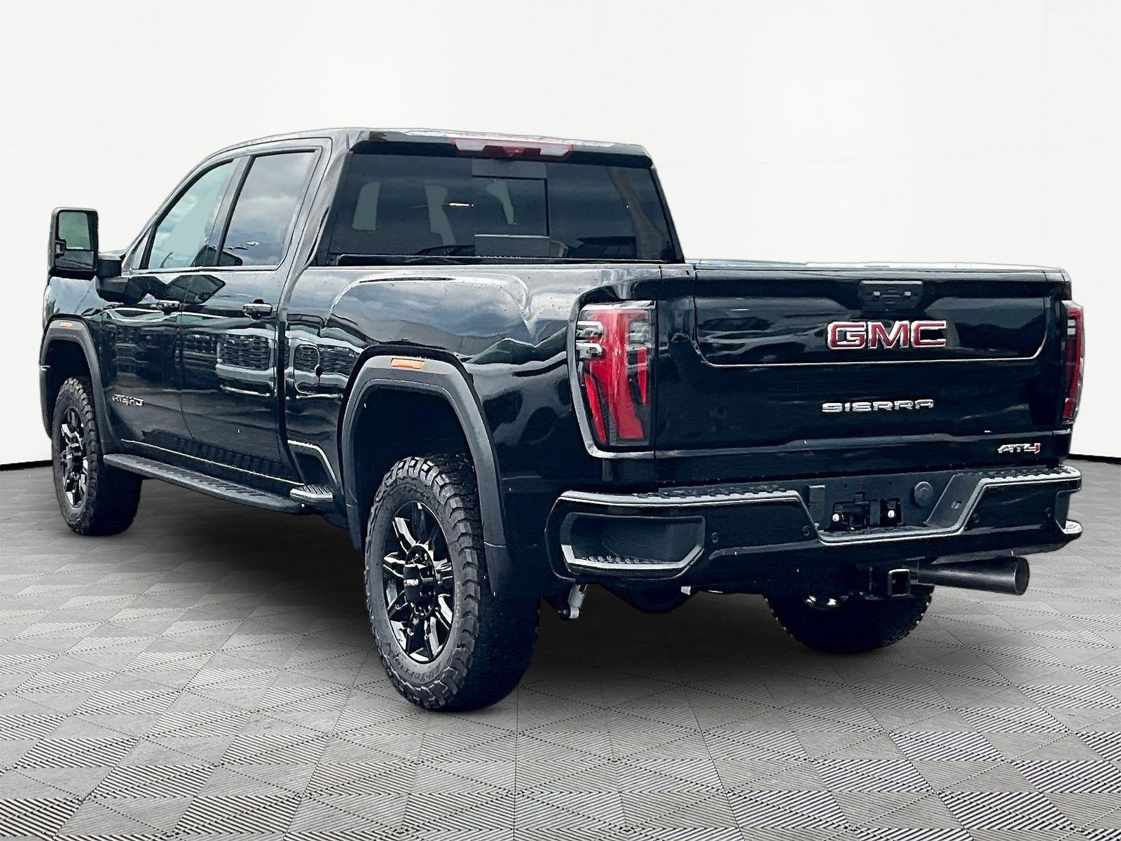 New 2026 GMC Sierra 2500 AT4 w/ AT4 Premium Plus Package AWD/4WD image 4