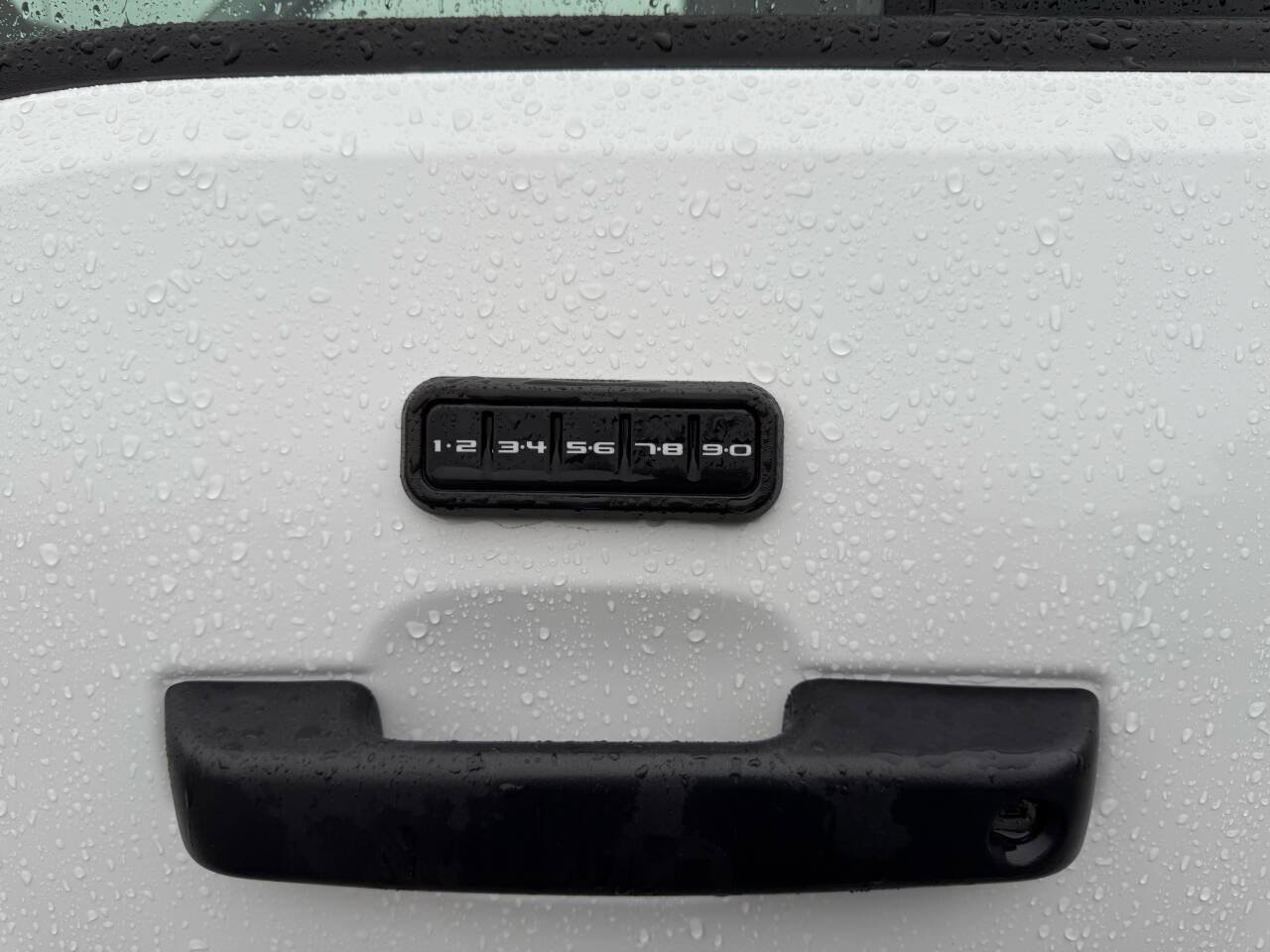 Used 2024 Ford F350 XLT image 9