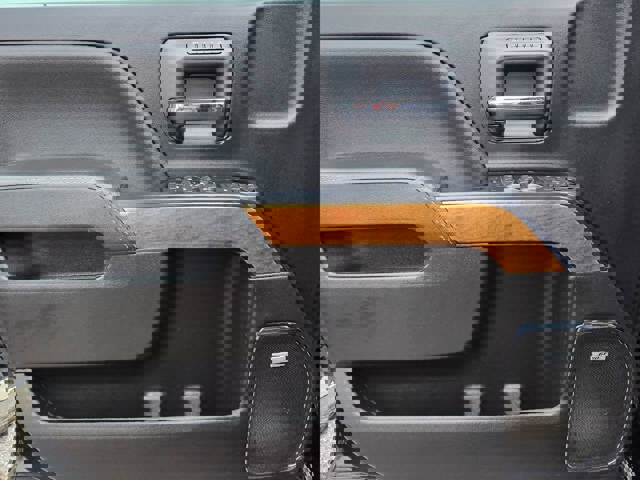 Used 2017 Chevrolet Silverado 3500 LTZ w/ Duramax Plus Package AWD/4WD image 13