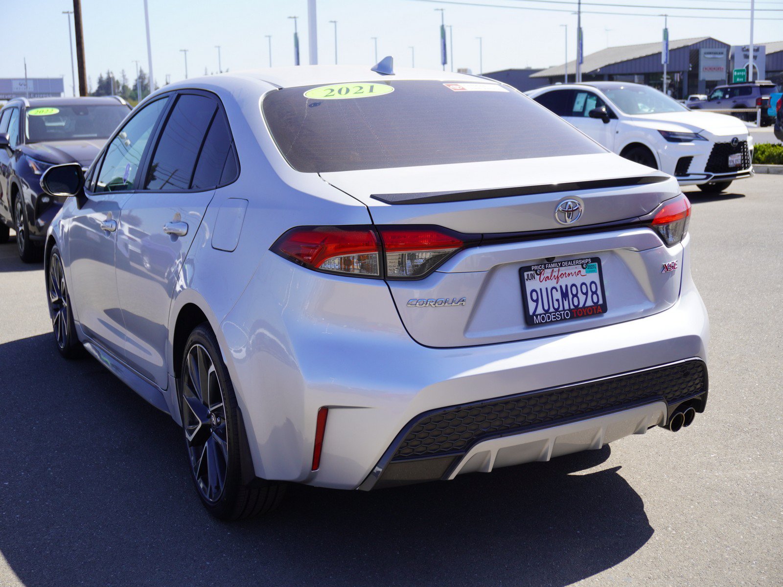 Used 2021 Toyota Corolla XSE w/ Carpet Mat Package (TMS) FWD image 8