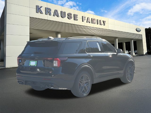 New 2026 Ford Explorer ST RWD image 8