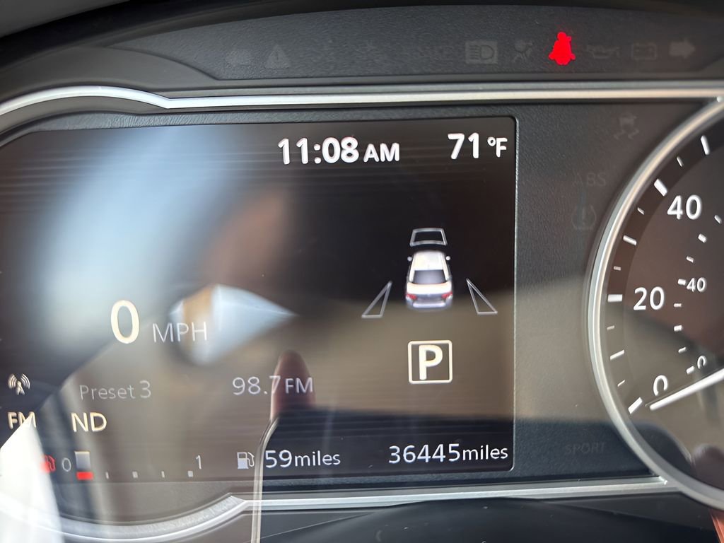 Used 2025 Nissan Versa SV image 21