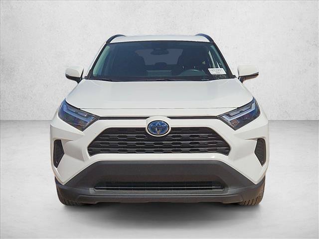 Used 2024 Toyota RAV4 LE AWD/4WD image 2