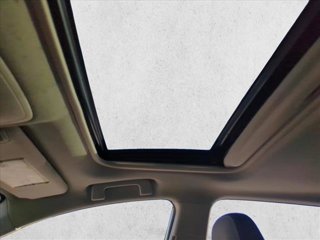 Used 2018 Toyota RAV4 XLE image 11