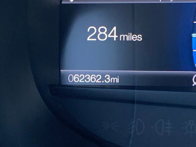 Used 2022 Ford Edge SEL image 24