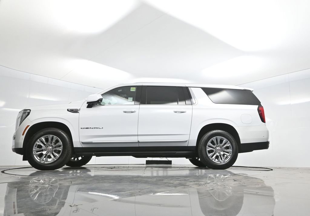 Used 2025 GMC Yukon XL Denali image 71