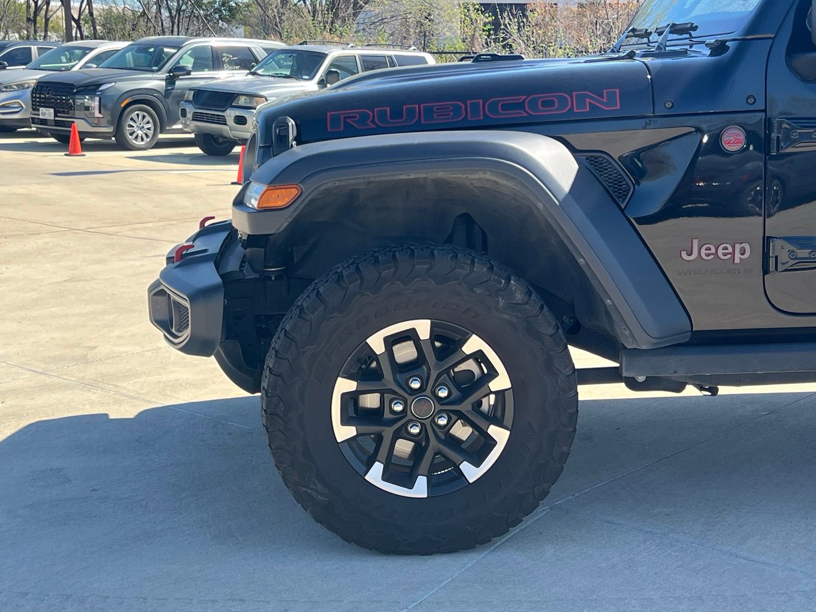 Used 2025 Jeep Wrangler Unlimited Rubicon image 8