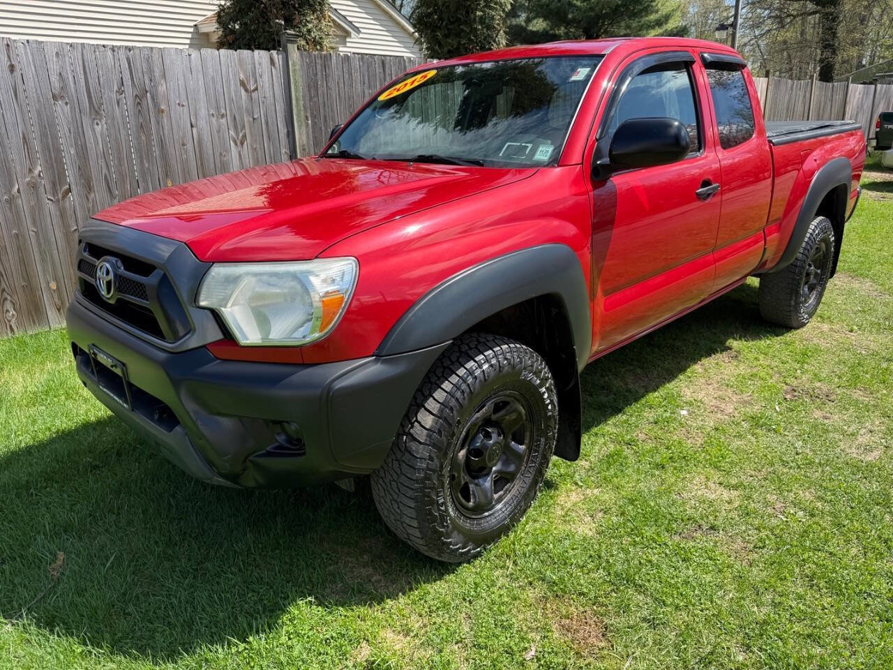 Used 2015 Toyota Tacoma 4x4 Access Cab w/ Convenience Package image 1