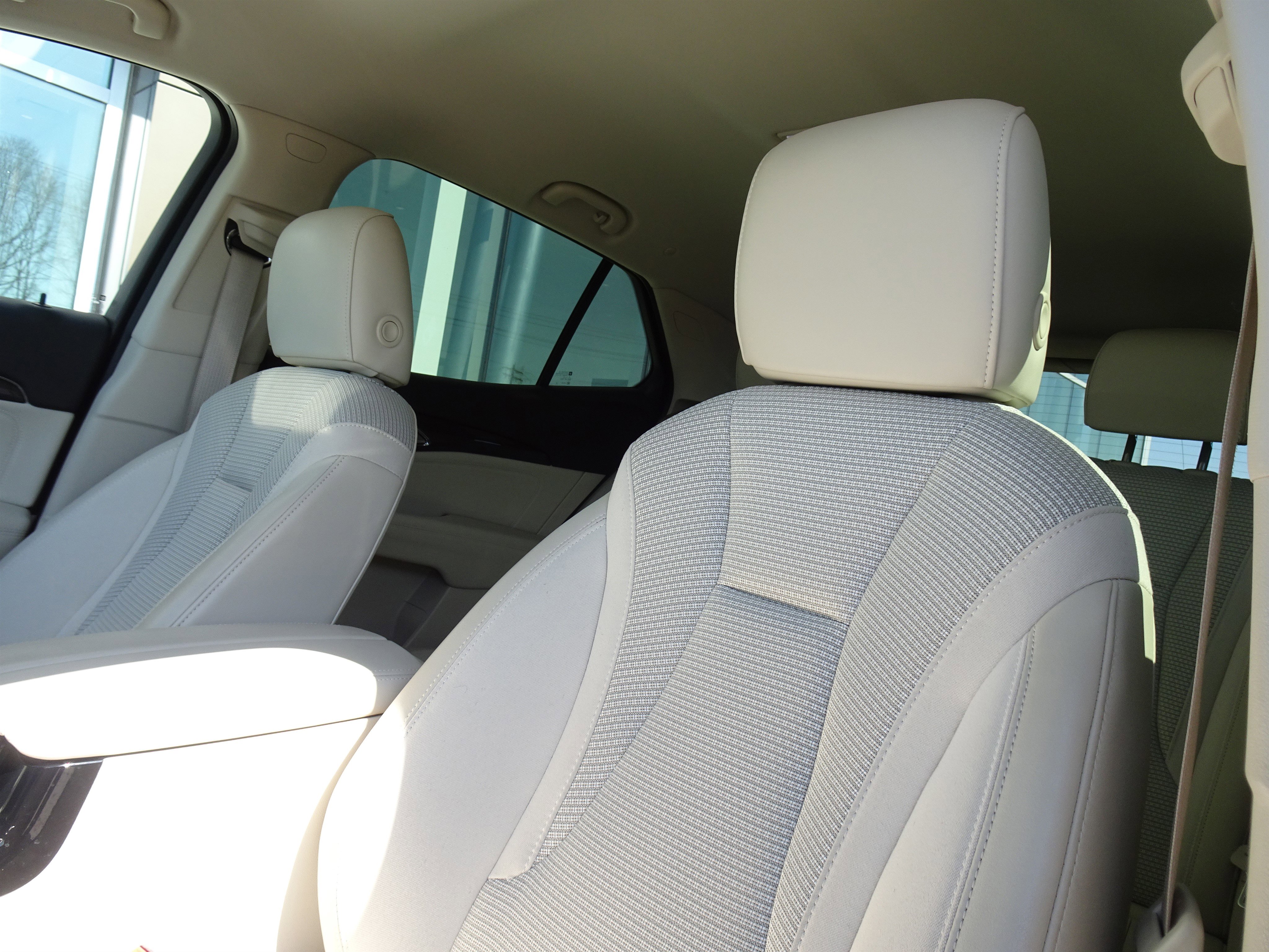 Used 2022 Buick Envision Preferred image 10