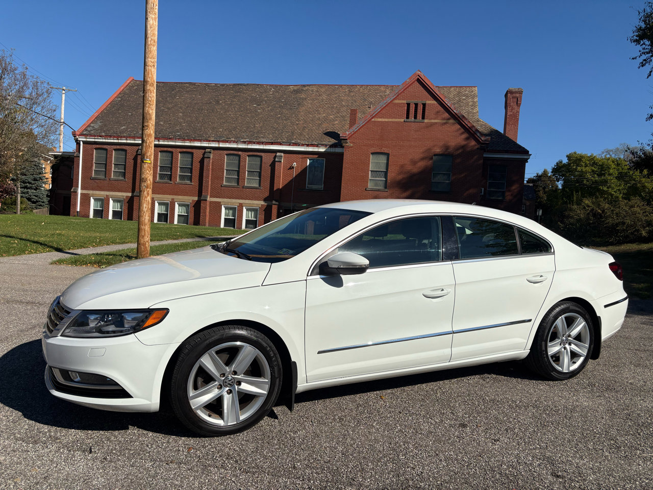 Used 2015 Volkswagen CC Sport image 37