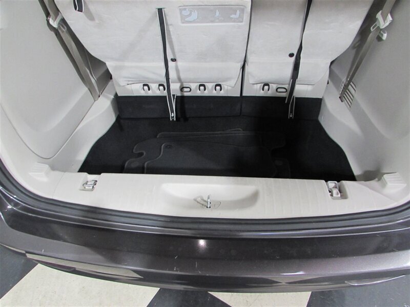Used 2021 Chrysler Voyager Lxi image 72