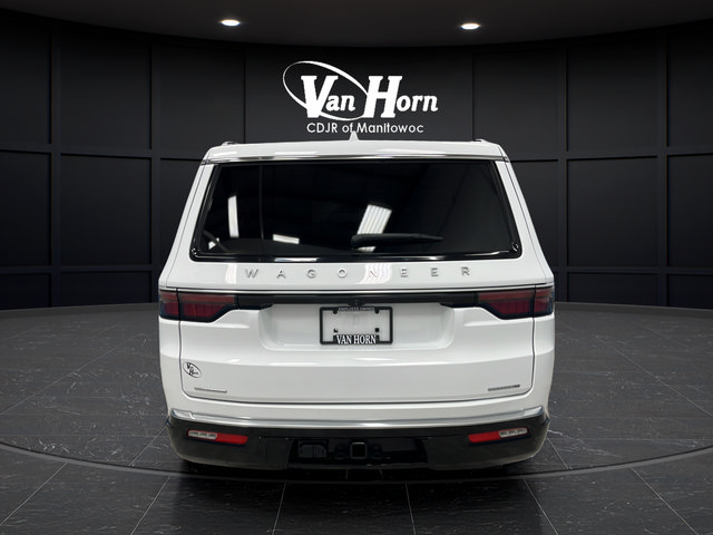 Used 2023 Jeep Wagoneer Series III w/ Rear Seat Video Group 1 AWD/4WD image 6