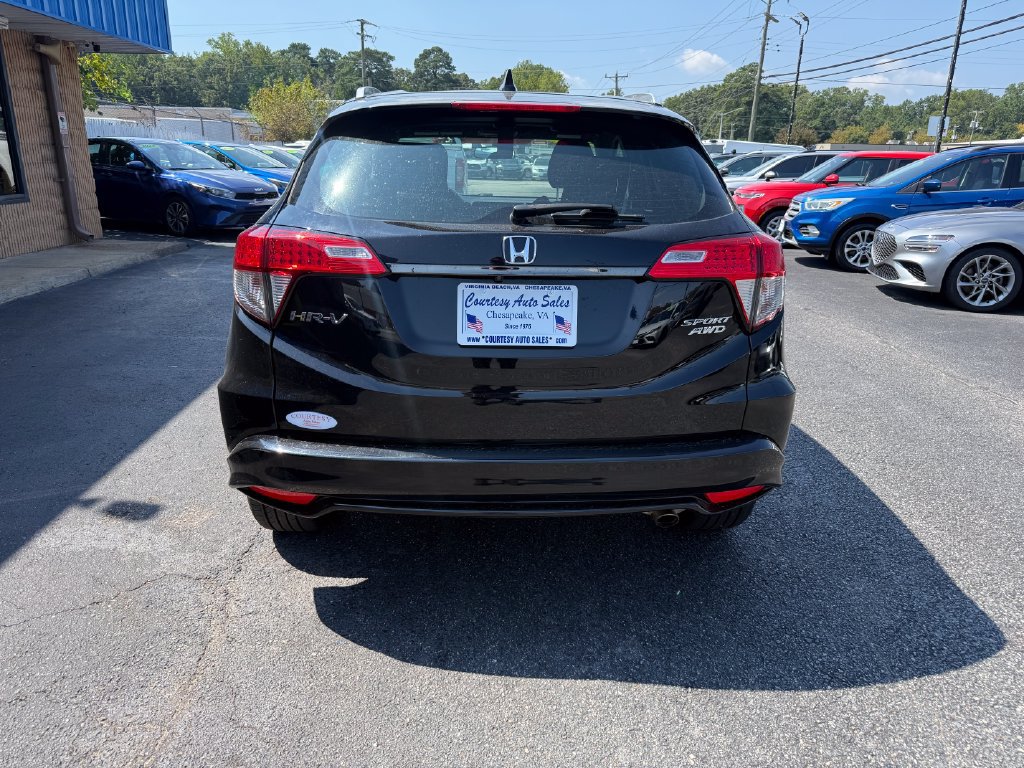 Used 2019 Honda HR-V Sport image 9