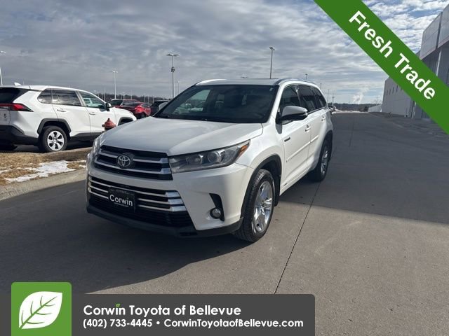 Used 2017 Toyota Highlander Limited w/ Protection Package #3 image 14