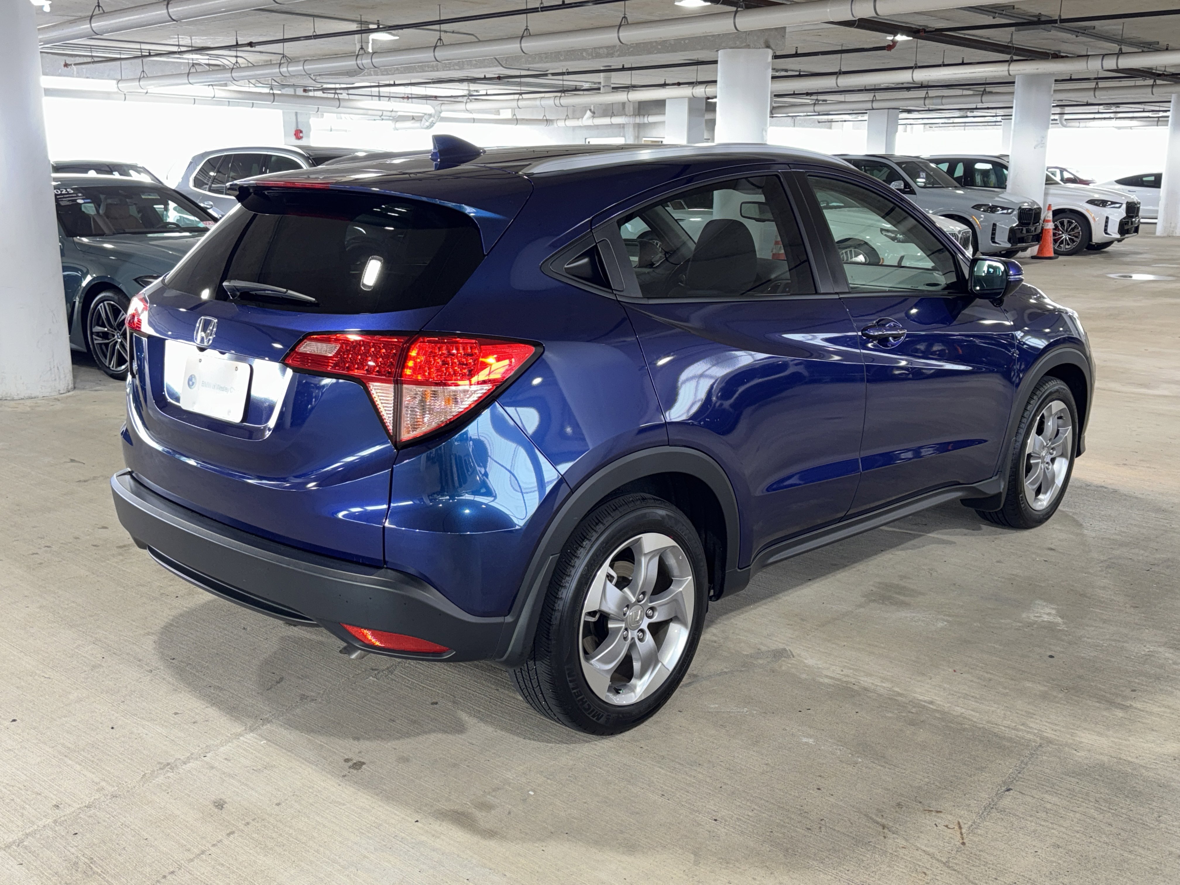 Used 2017 Honda HR-V EX-L image 8