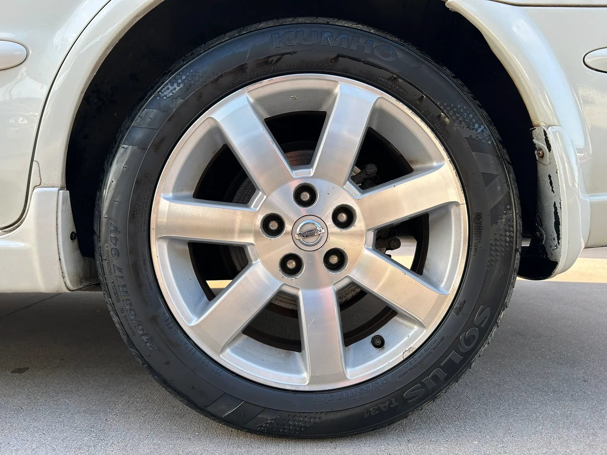 Used 2003 Nissan Maxima GLE w/ (DLX) Meridian Edition Pkg FWD image 29