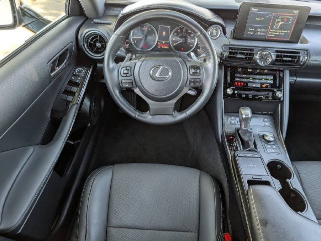Used 2023 Lexus IS 300 w/ Comfort Package RWD image 12