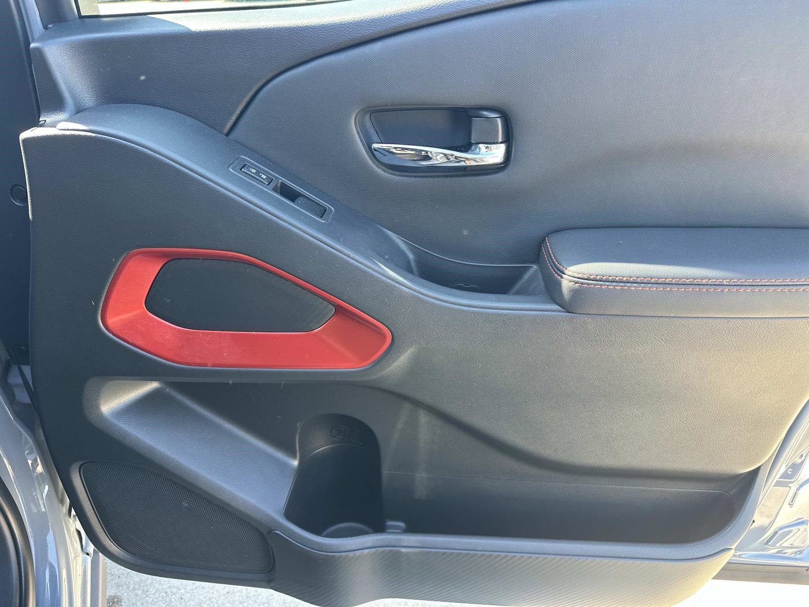 Used 2024 Nissan Frontier PRO-4X w/ Off-Road Protection Package image 8