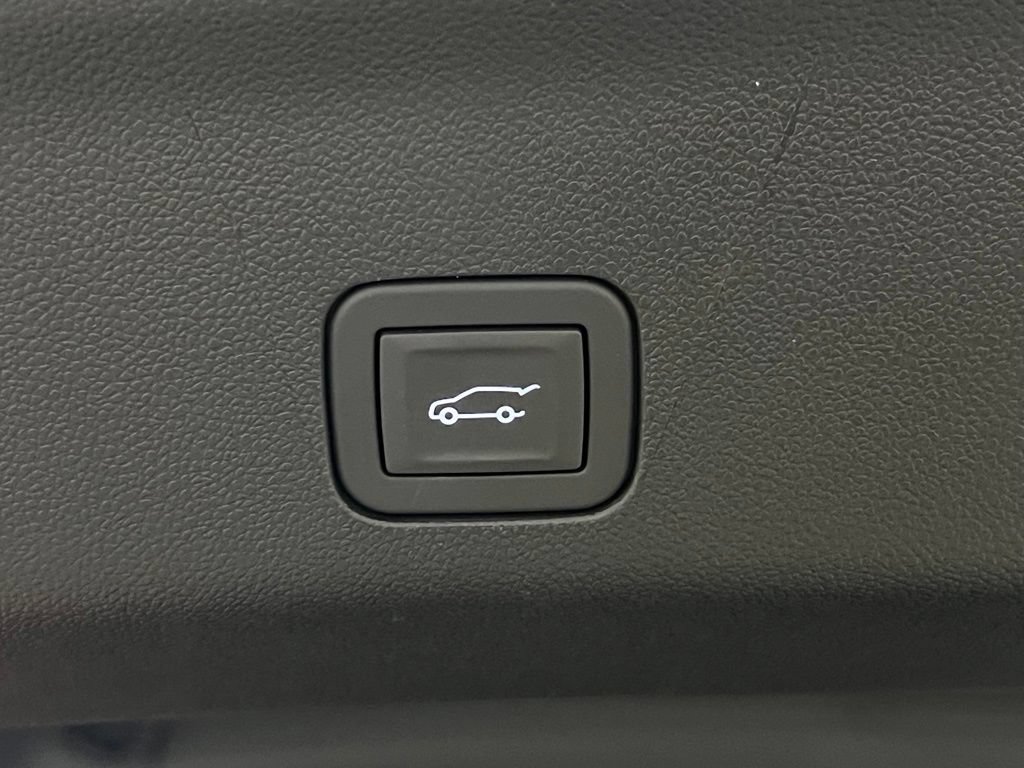 New 2026 Chevrolet Suburban RST w/ Comfort Package AWD/4WD image 40