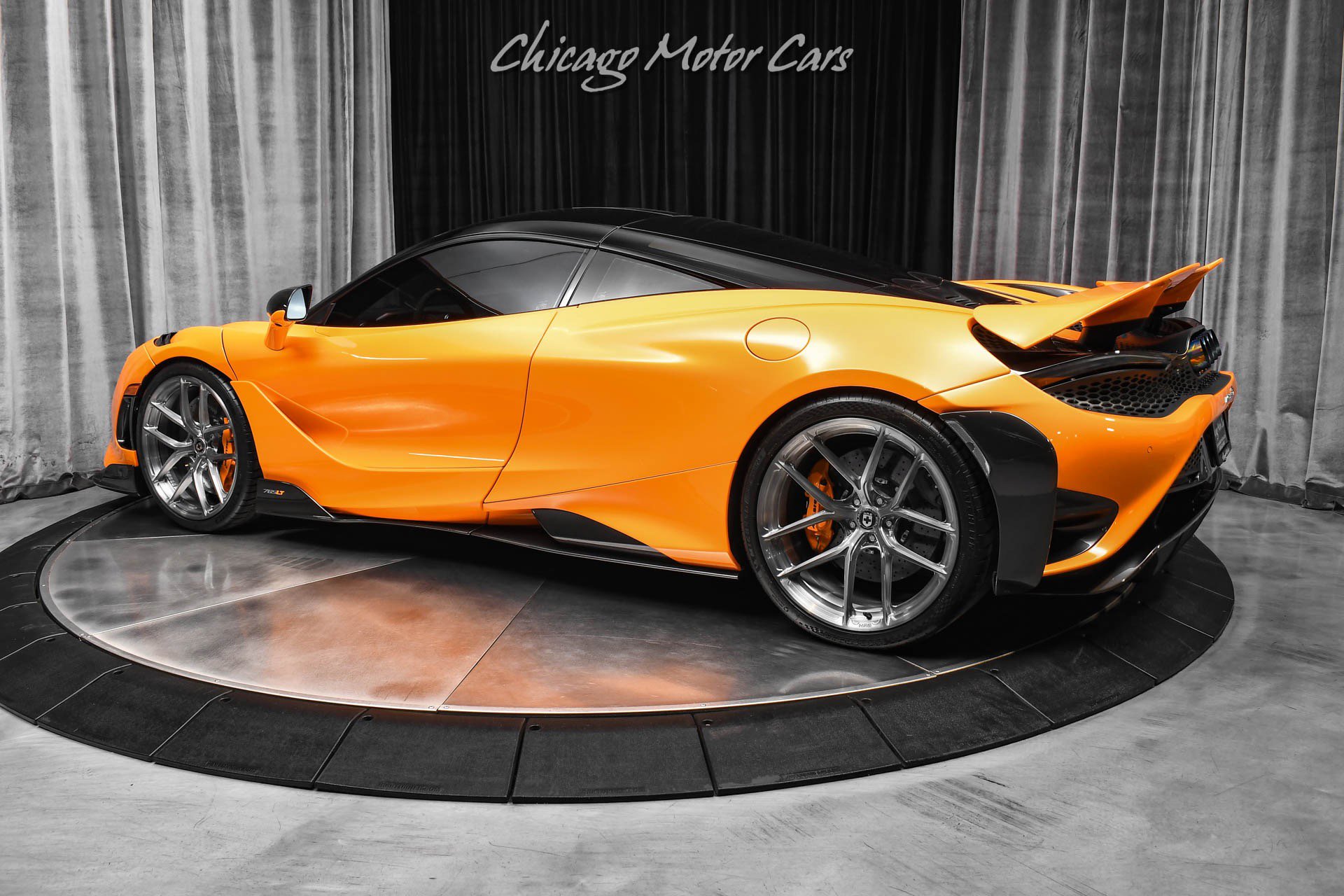 Used 2021 McLaren 765LT RWD image 3