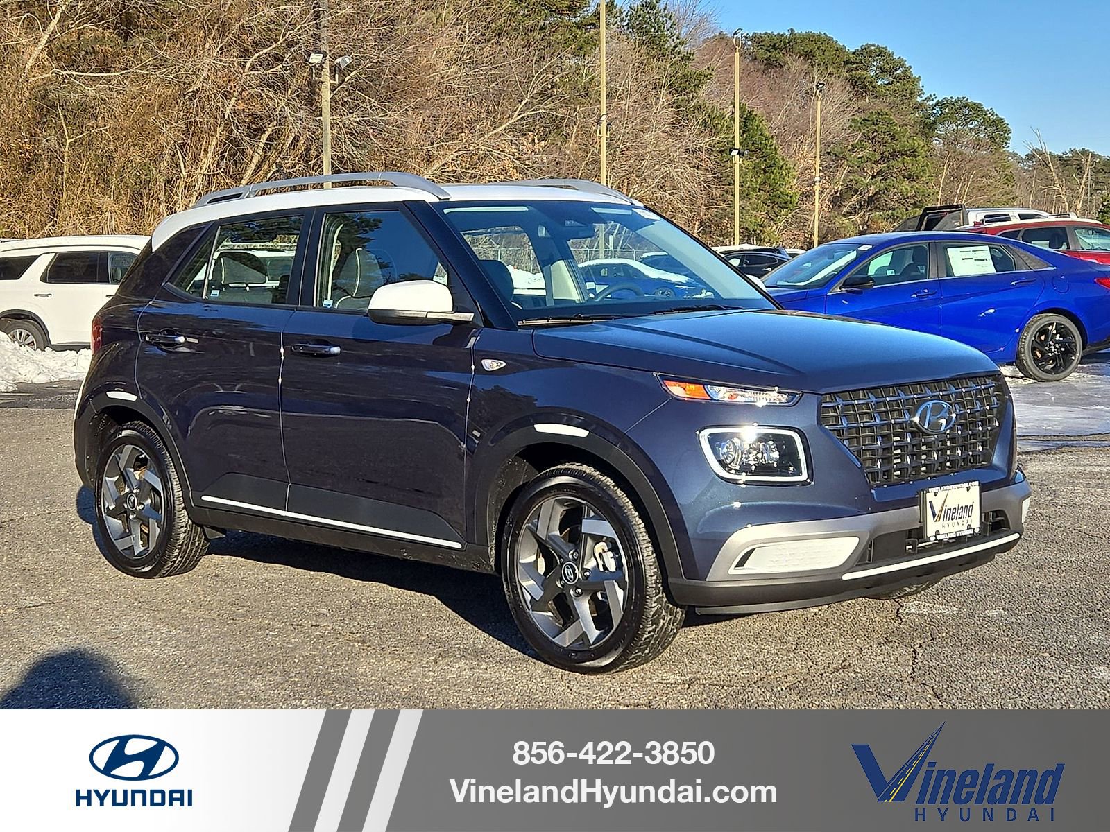 Certified 2025 Hyundai Venue Limited image 1