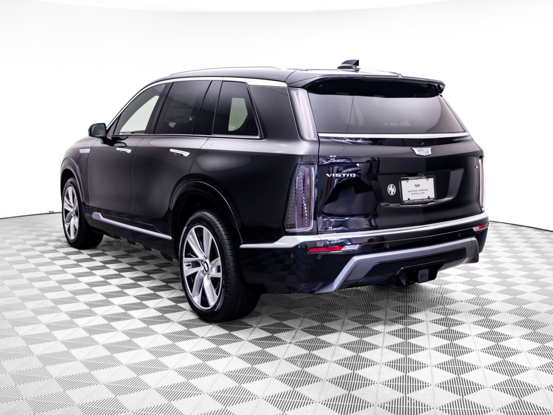 New 2027 Cadillac Vistiq Luxury w/ LPO, Trailering Package AWD/4WD image 3