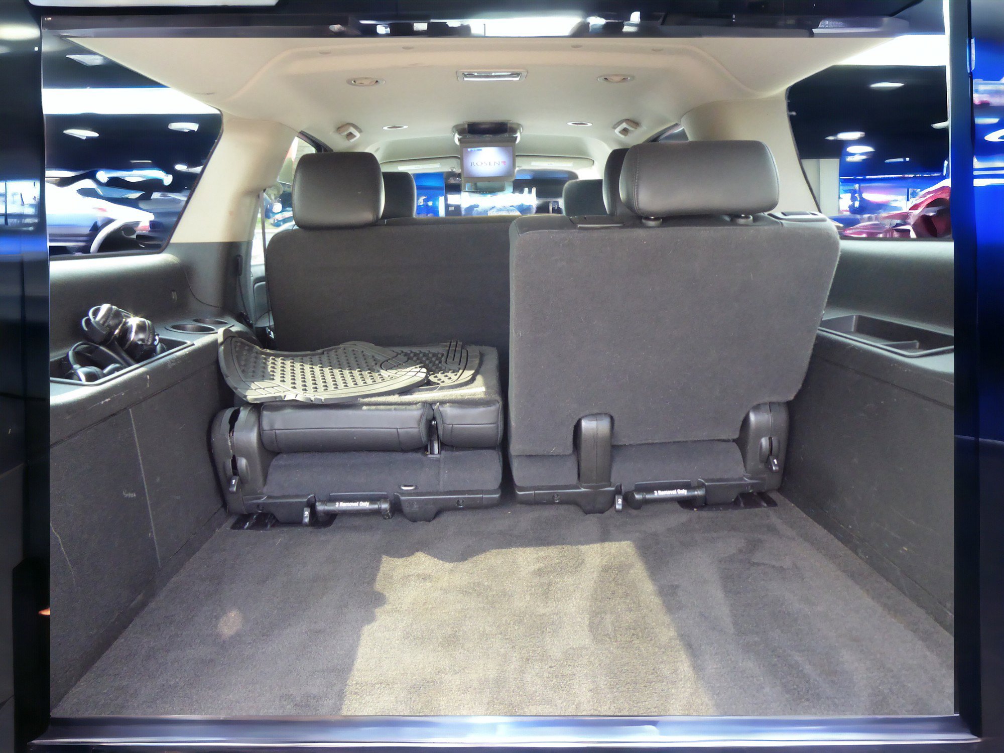 Used 2013 GMC Yukon XL SLT image 23