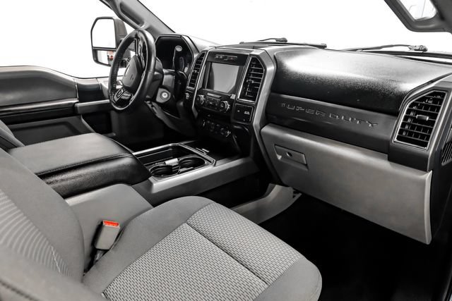 Used 2017 Ford F250 XLT w/ XLT Value Package AWD/4WD image 17