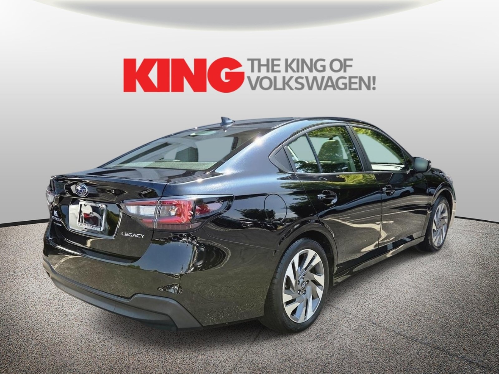 Used 2024 Subaru Legacy Limited AWD/4WD image 3