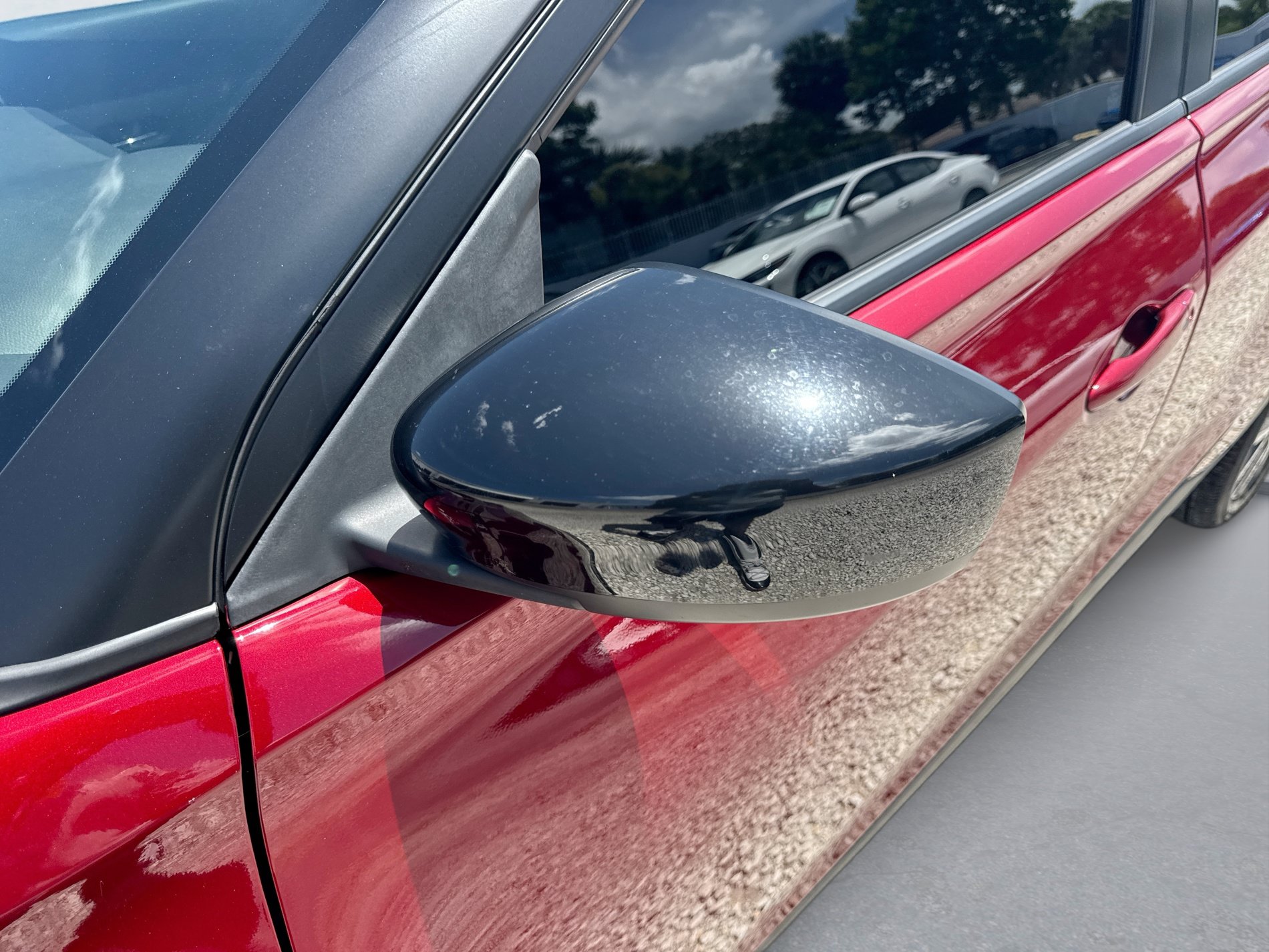 Used 2024 Nissan Kicks SV FWD image 12