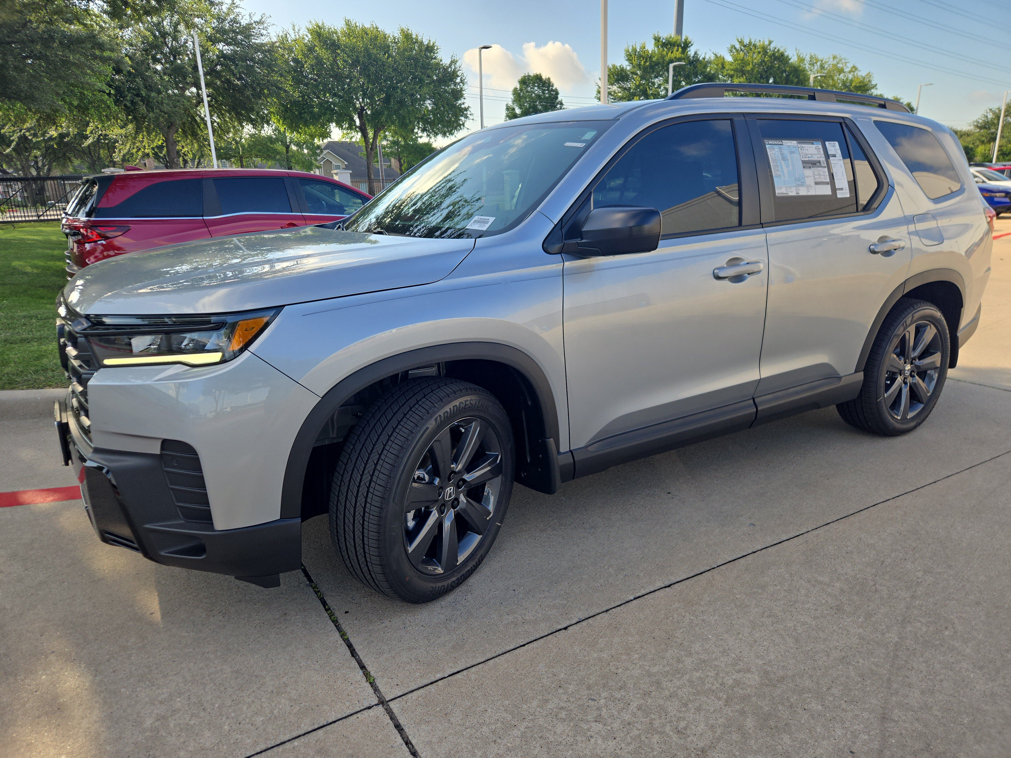 New 2026 Honda Pilot Sport image 5