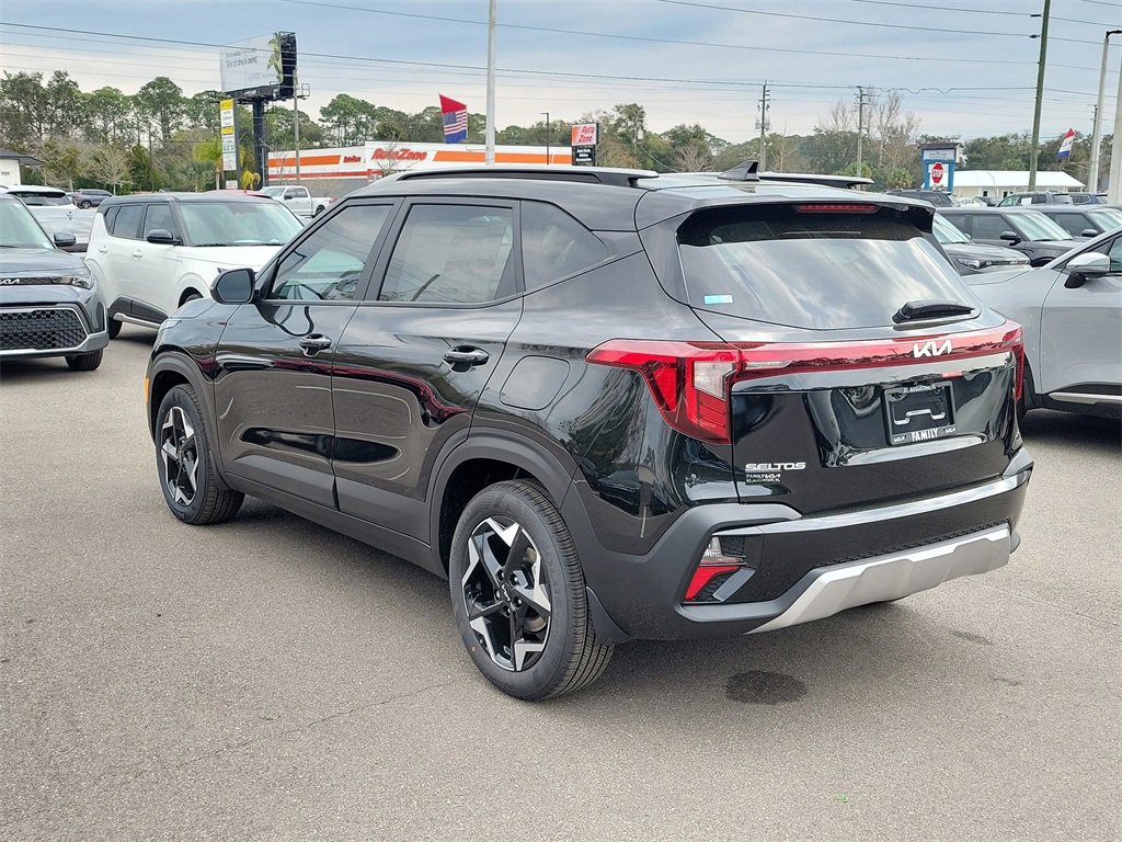 New 2026 Kia Seltos S image 4