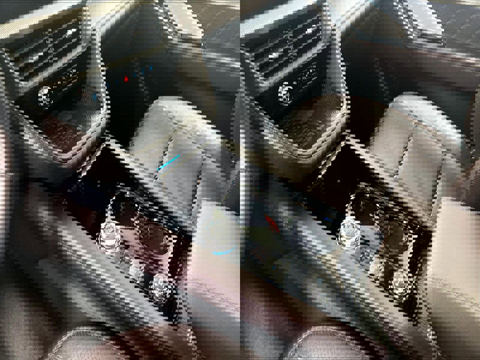 Used 2025 Ford Explorer Platinum w/ LUX Leather Package image 21