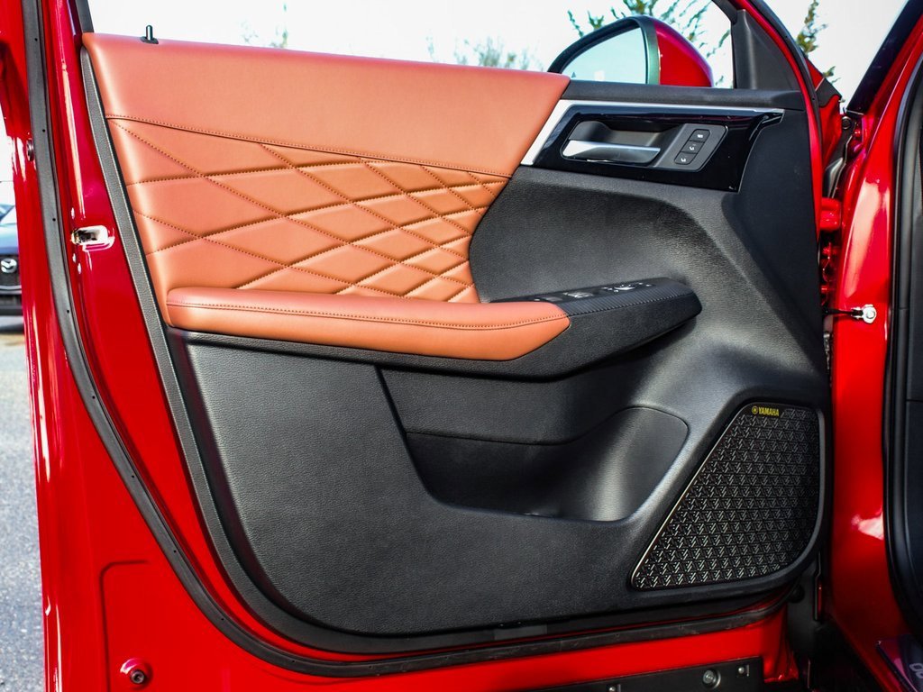 New 2026 Mitsubishi Outlander SEL image 8