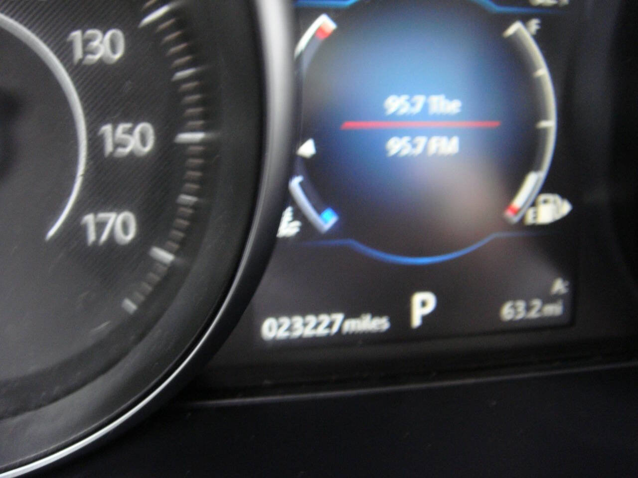 Used 2018 Jaguar E-PACE First Edition image 21