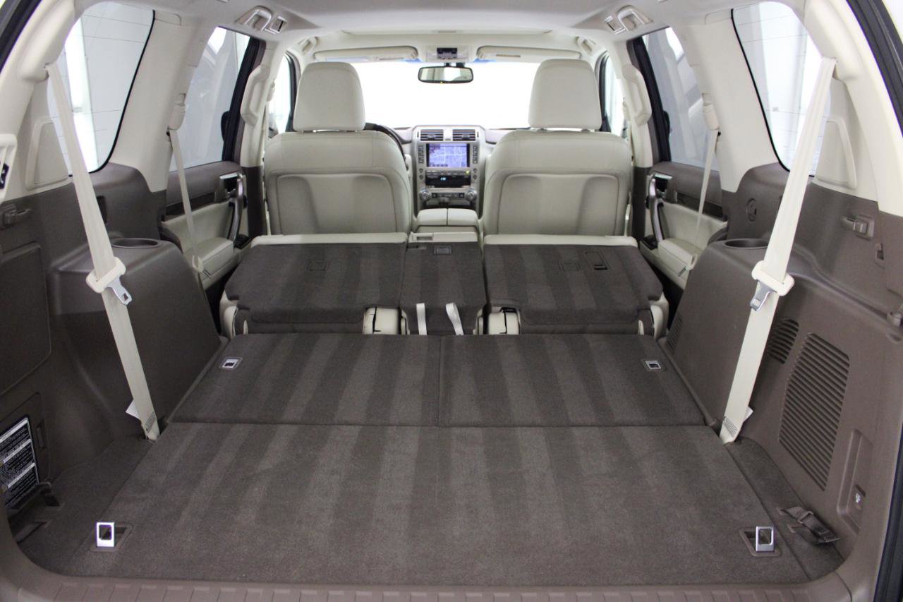 Used 2018 Lexus GX 460 Luxury w/ Preferred Accessory Package image 74