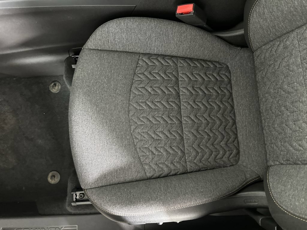 Certified 2024 Chevrolet Equinox LT w/ LPO, Floor Liner Package FWD image 22