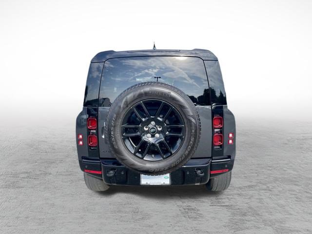 Certified 2024 Land Rover Defender 110 X-Dynamic SE AWD/4WD image 6