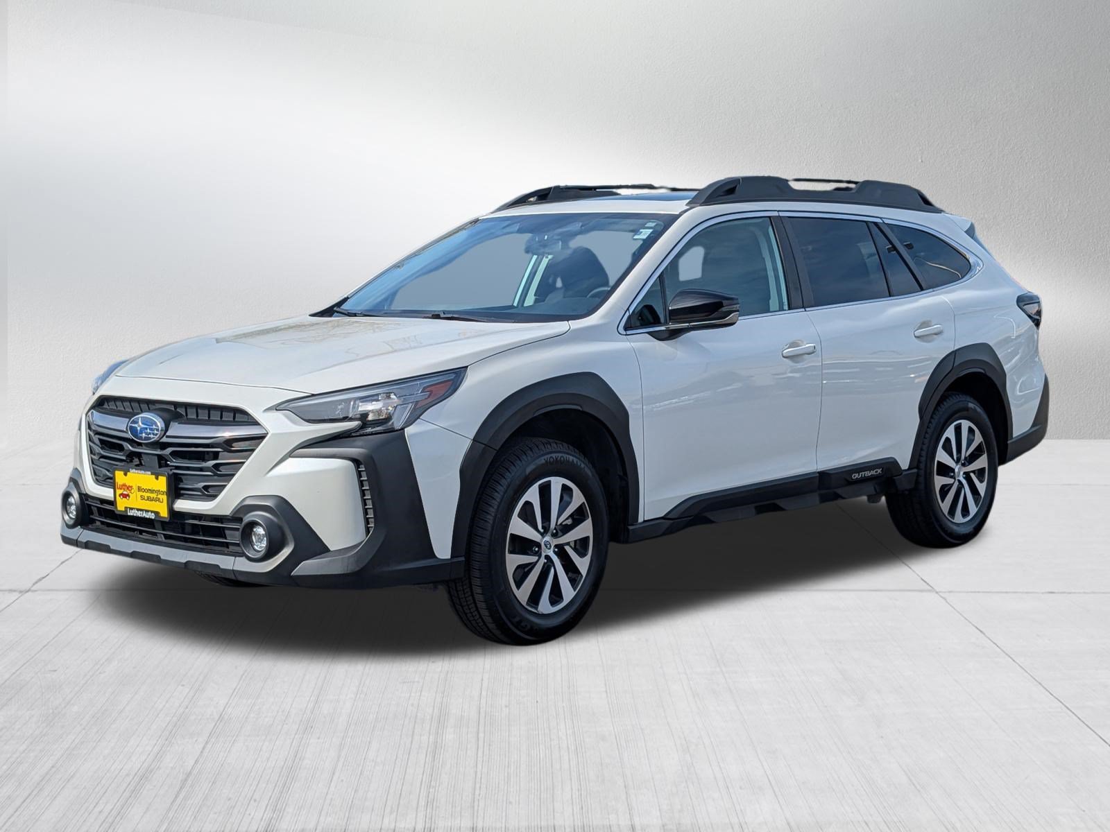 Used 2025 Subaru Outback Premium AWD/4WD image 7