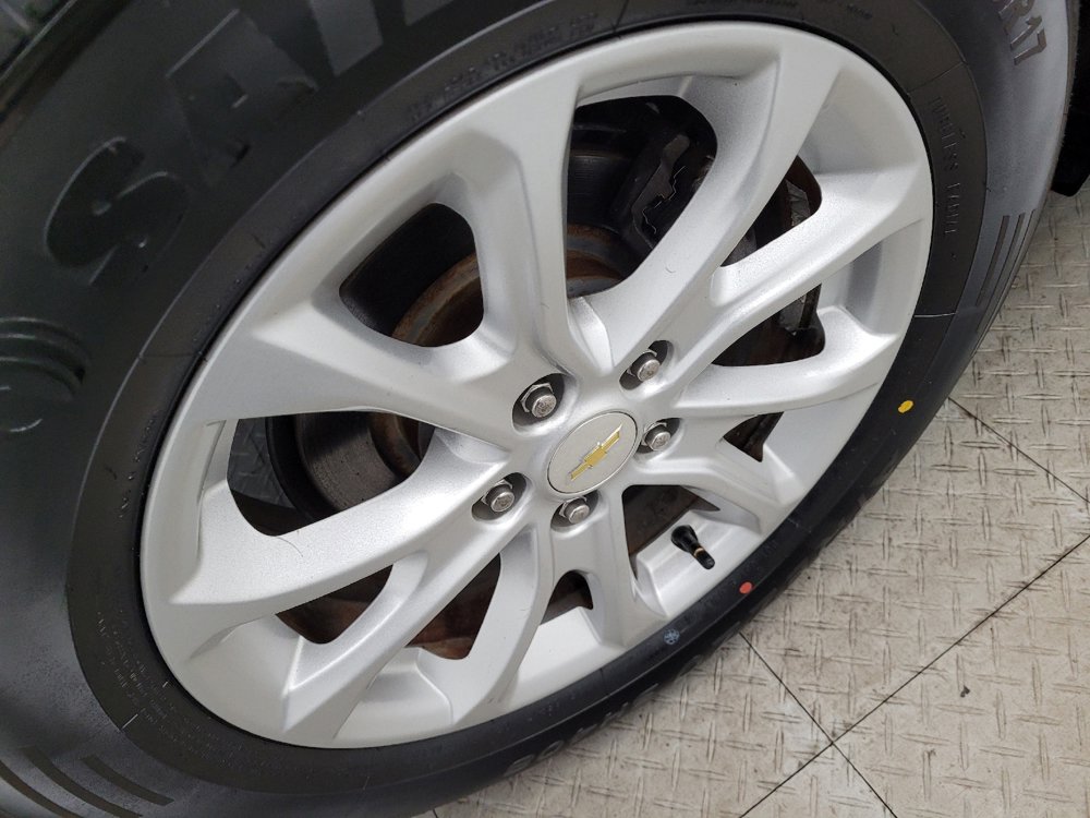 Used 2018 Chevrolet Equinox LT image 31