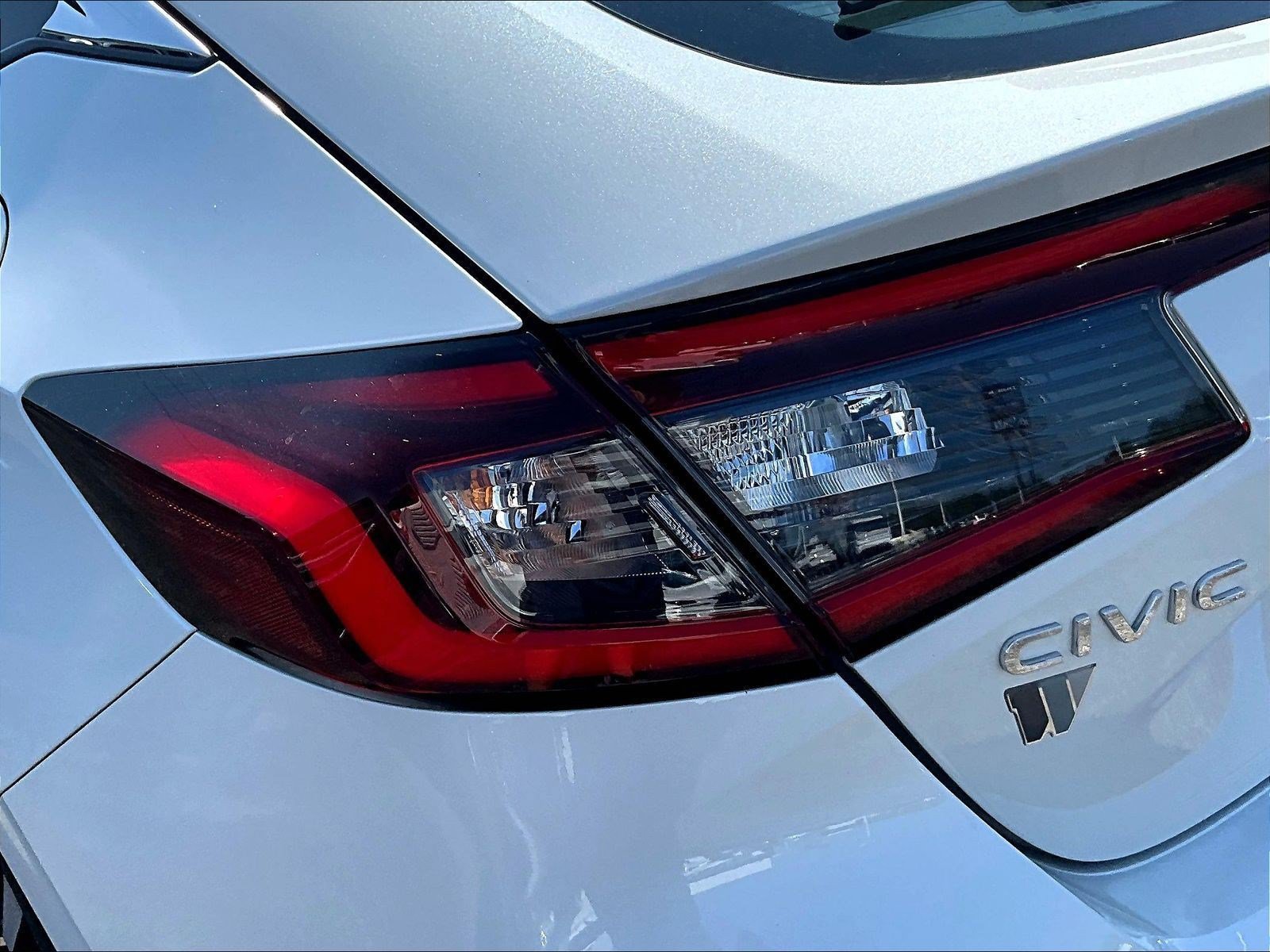 Used 2024 Honda Civic EX-L image 23